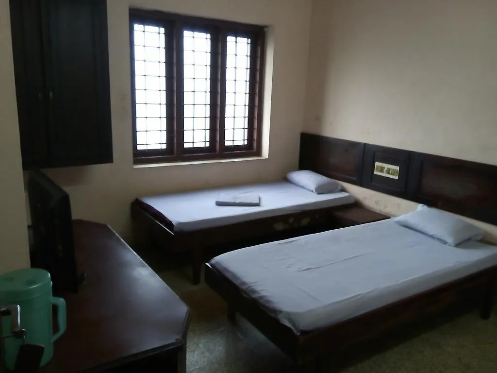 Aravind Guest House コッタヤム 0*,